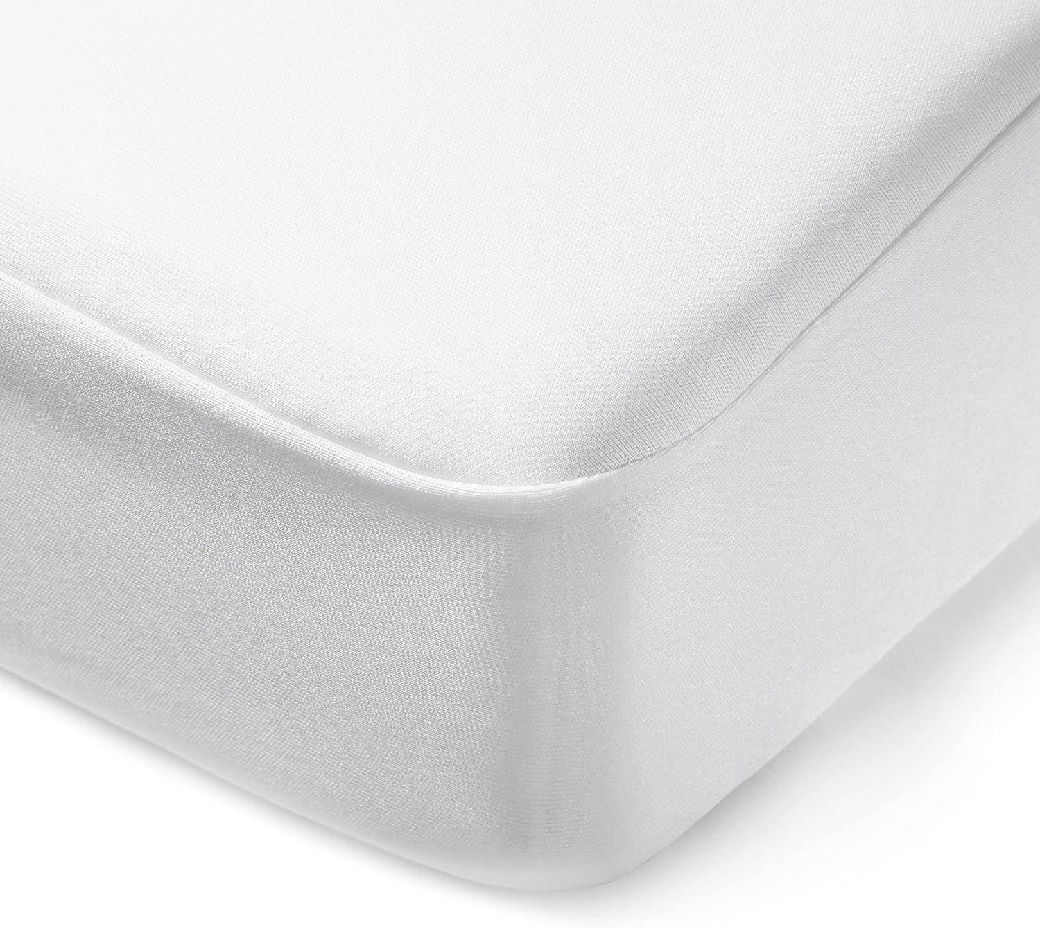 Amazon Basics Coprimaterasso Impermeabile Singolo