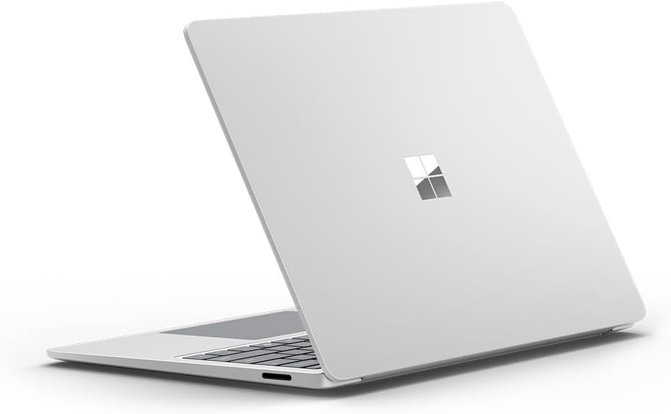 Microsoft Surface Laptop 13.8”